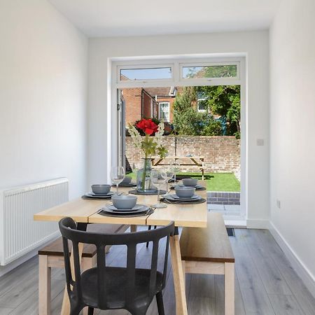 Harold House - Modern Open Plan 4 Bedroom, 3 Bathroom House In Central Southsea, Portsmouth Exteriör bild