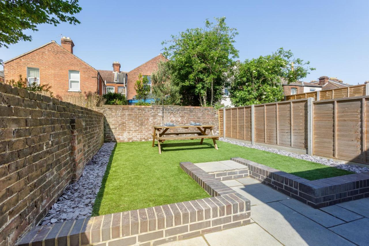 Harold House - Modern Open Plan 4 Bedroom, 3 Bathroom House In Central Southsea, Portsmouth Exteriör bild