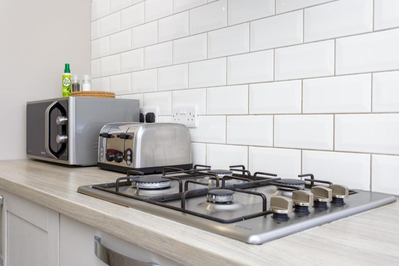 Harold House - Modern Open Plan 4 Bedroom, 3 Bathroom House In Central Southsea, Portsmouth Exteriör bild